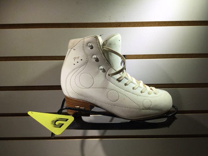 Risport Figure Skates (Used)