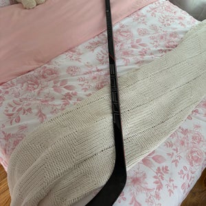 Senior True HZRDUS 3x4 Right Handed Hockey Stick T92 65 Flex (New)