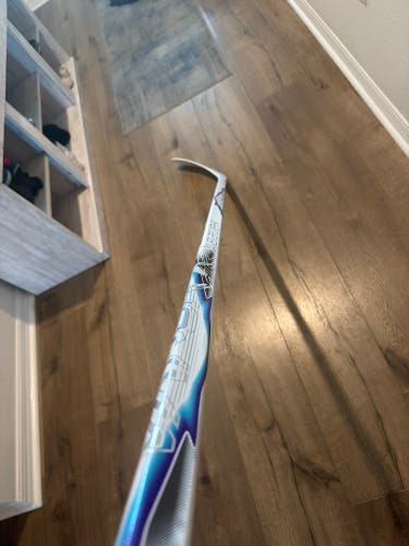 Senior Bauer Vapor Flylite Right Handed Hockey Stick P92 77 Flex (New)