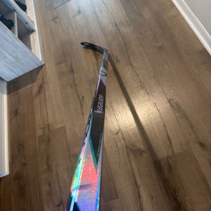 Senior Bauer Proto2 Right Handed Hockey Stick P28 70 Flex (New)