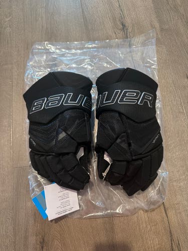 Bauer Vapor Flylite Gloves 14" (New)