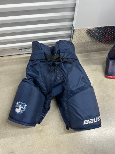 Madison capitals Senior Large Bauer Custom Pro Hockey Pants Pro Stock (Used)