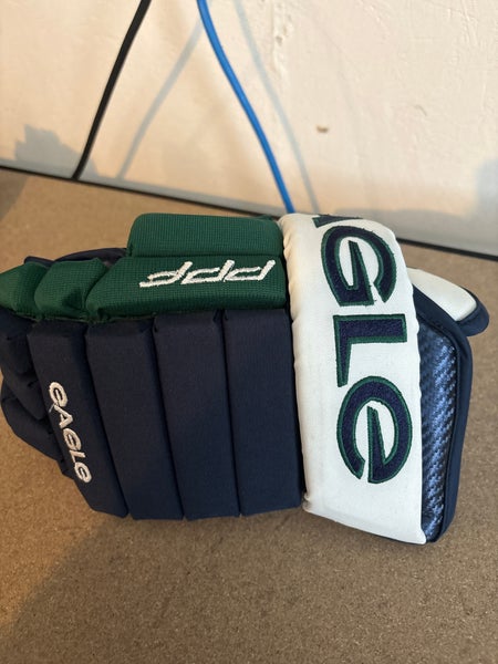 Eagle X844 Gloves 14" Pro Stock (New)