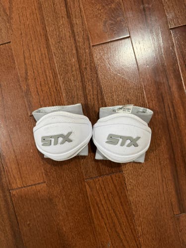 Medium Adult STX Stallion 1k Arm Pads (New)