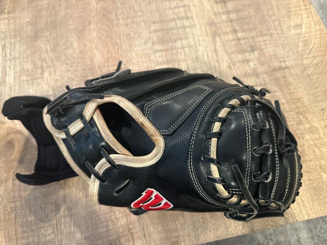 2024 Wilson A2000 RH Catcher's Baseball Glove 33.5" (Used)