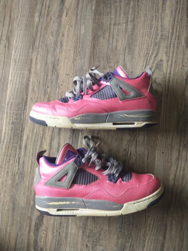 Unisex 7Y (Big Kids / Youth) Youth Air Jordan Shoes (Used)