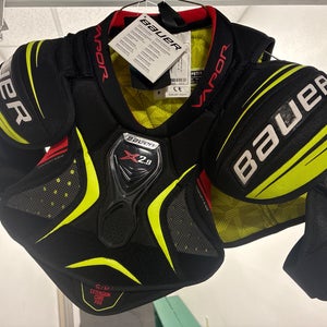 Small Junior Bauer Vapor X2.9 Shoulder Pads (New)