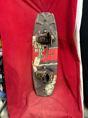 Wakeboard: CWB Surge wakeboard, 125cm