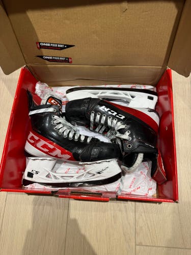 CCM JetSpeed FT4 Pro Skates 7.5 wide (Used)