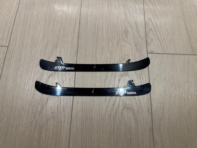 CCM Step Steel Blacksteel 263 mm (Like New)