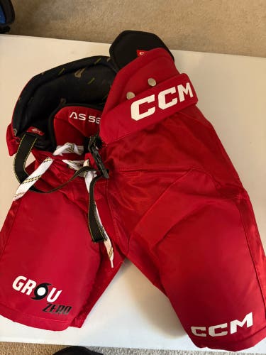 Senior Medium CCM Tacks AS 580 Hockey Pants (Used)