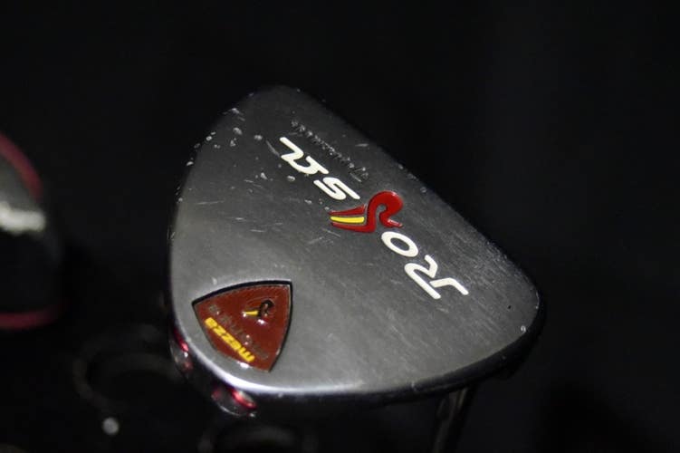 TAYLORMADE ROSSA MONZA MEZZA PUTTER SHAFT 34 IN, RIGHT HANDED, NEW GRIP