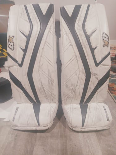 29" 2022 Brian's G-Netik Goalie Leg Pads (Used)