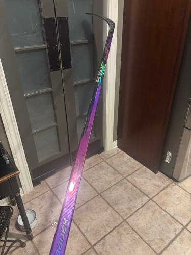 Senior Bauer Nexus Sync Right Handed Hockey Stick P92 77 Flex Pro Stock (New)