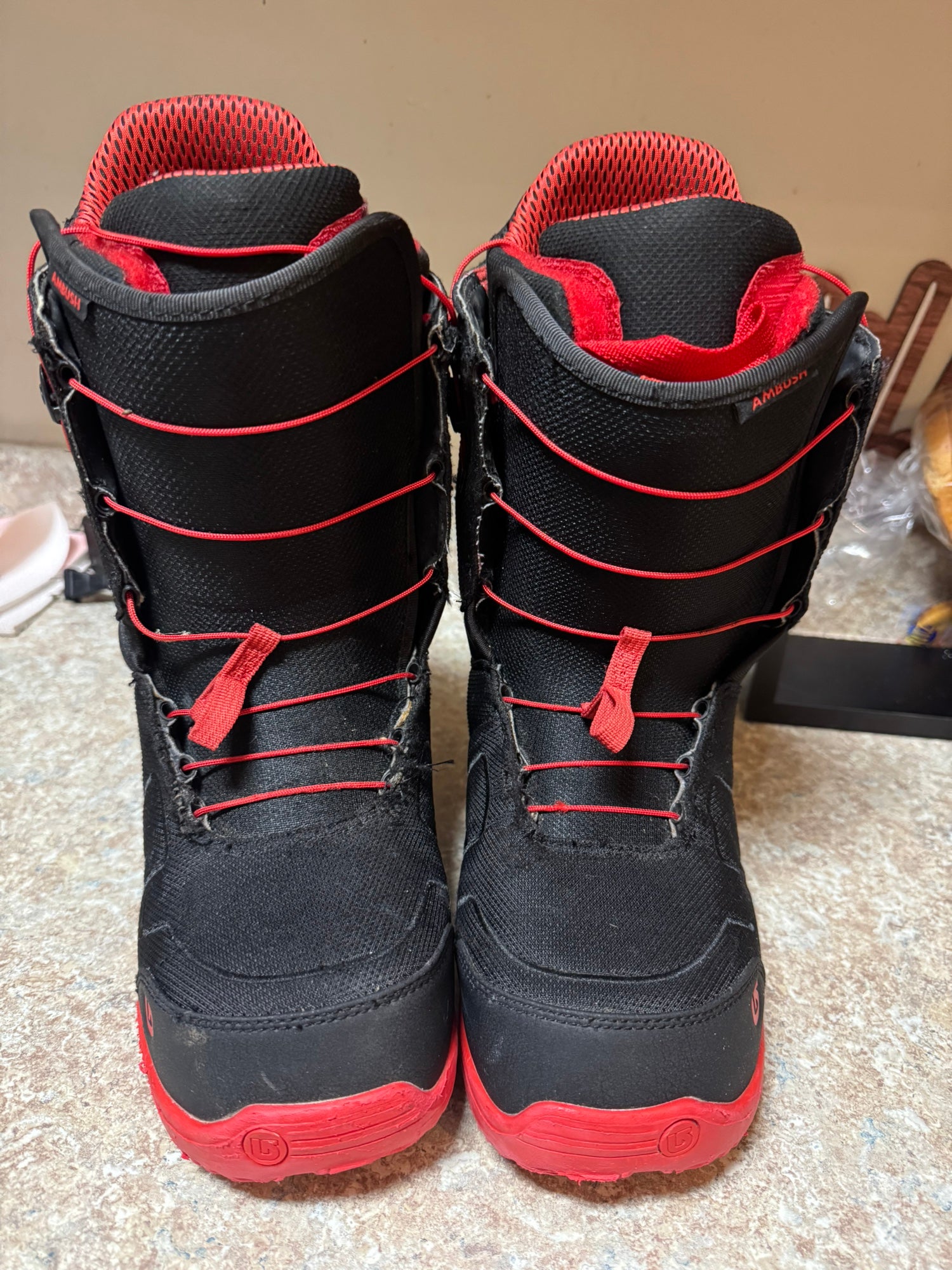Size 8 men's Burton Ambush Snowboard Boots All Mountain (Used