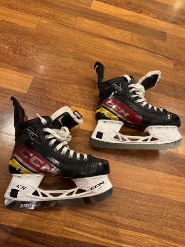 Red/ yellow 2023 CCM JetSpeed FT6 Hockey Skates Regular Width Pro Stock Size 5 (Used)