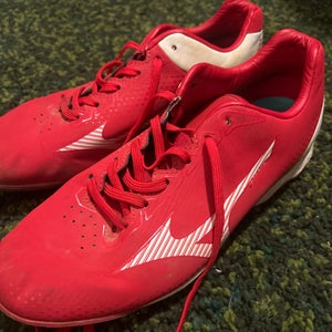 Red Unisex Size M 7.0 (W 8.0) Youth Mizuno Molded Cleats Cleats (Used)