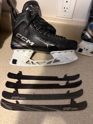 Black 2024 CCM Tacks XF Pro Hockey Skates Wide Width 9 (Used)