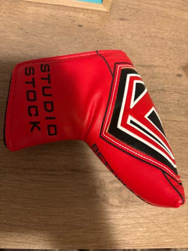 Bettinardi Head Cover (New)