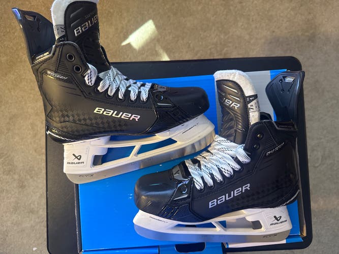 2024 Bauer Supreme Shadow Hockey Skates 7.5 fit-1 (Used)