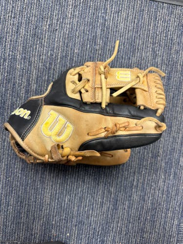 Wilson A2000 RH Baseball Glove 11.5" (Used)