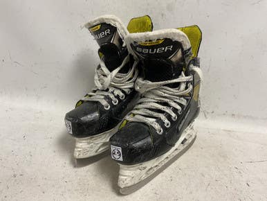 Used Bauer Supreme 3s Junior Hockey Skate Junior 02.5 11855-s000205182