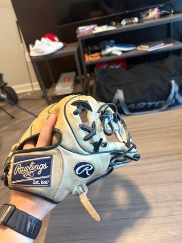 Rawlings Heart of the Hide RH Infield Baseball Glove 11.5" (Used)