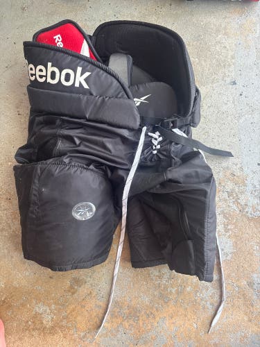 Men's Senior Large Reebok 14K Hockey Pants (Used)