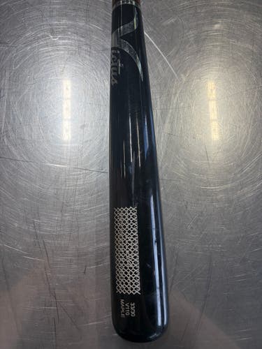 Victus Pro Reserve v110 Maple Bat (-3) 30 oz 33" (Used)