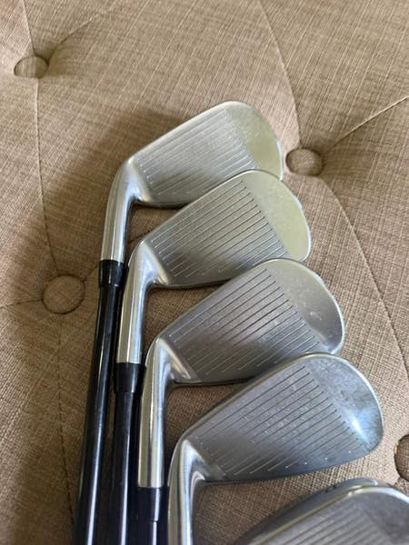 Mizuno JPX 800 Iron Set 6-PW ProLaunch Axis Regular Flex +1/4 NICE