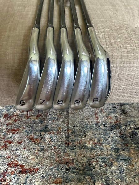 Mizuno JPX 800 Iron Set 6-PW ProLaunch Axis Regular Flex +1/4 NICE