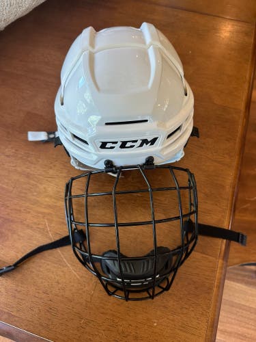 Small CCM Super Tacks X Helmet (Used)