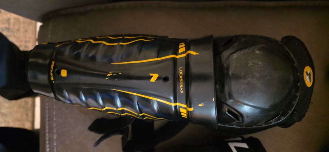 Youth Bauer (Used)