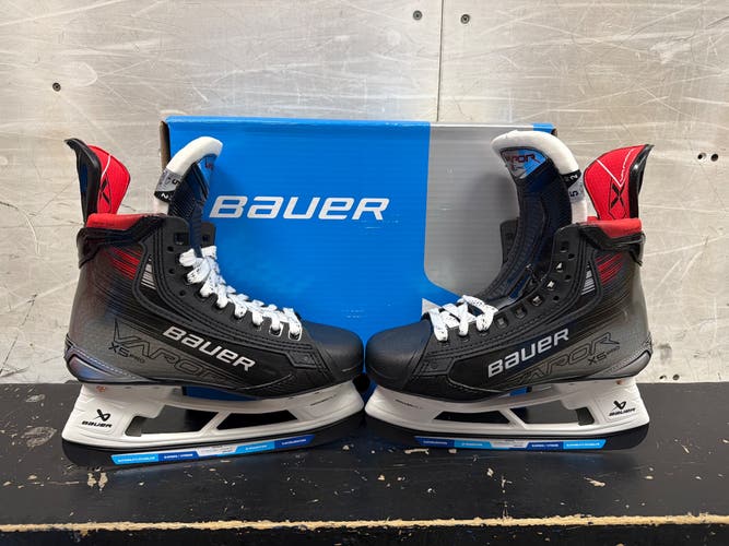 2023 Bauer Vapor X5 Pro Hockey Skates Regular Width Size 5.0 (New)