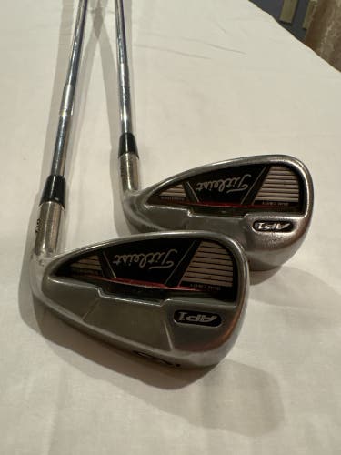 Men's 2008 Titleist AP1 Right Handed Iron Set Regular Flex (Used)