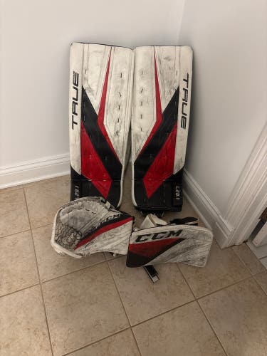 True L20.1 Regular Goalie Full Set (Used)