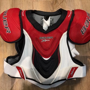 Used Bauer Vapor X800 Junior Shoulder Pads Lg 104-8125.