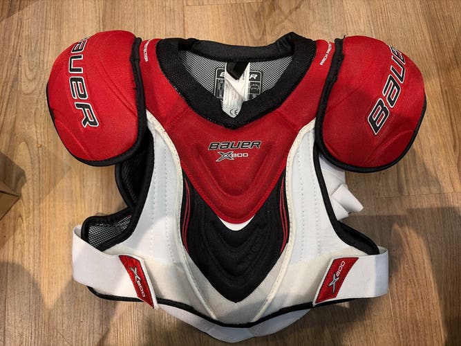 Used Bauer Vapor X800 Junior Shoulder Pads Lg 104-8125.