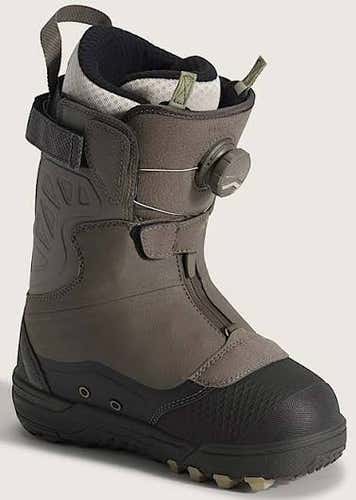 NEW 2026 Vans Viaje Range Edition Snowboard Boots Women's Size 7.5