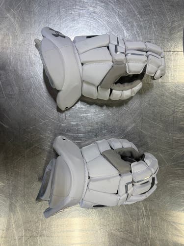 Under Armour Command Pro Lacrosse Gloves (Used)