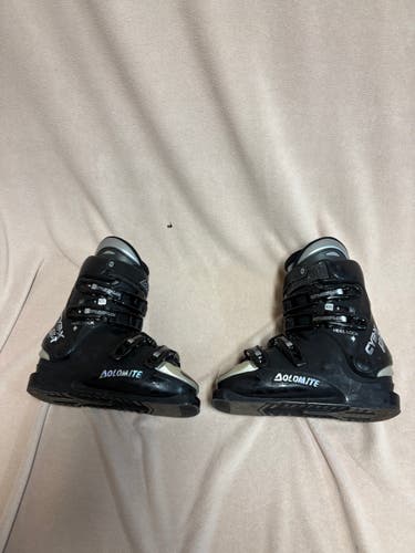 Mondo 24 & 24.5 Unisex Dolomite All Mountain CY3-X Ski Boots (Used)