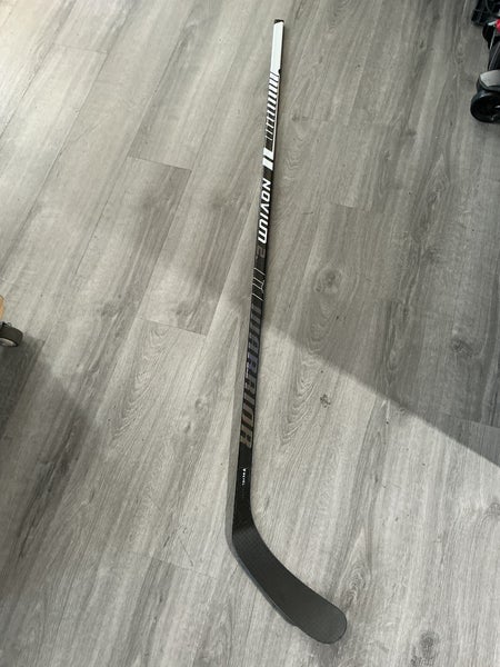 Senior Warrior Novium 2 Pro Hockey Stick Left Hand W03 65 Flex