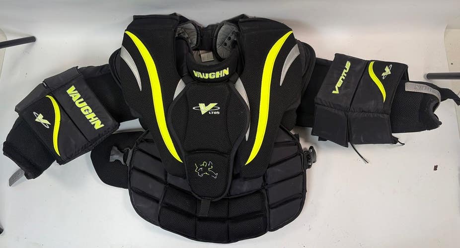 Vaughn Ventus LT85 Ice Hockey Goalie Chest Protector, Senior Medium