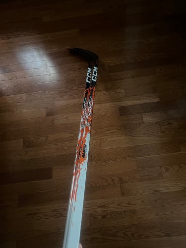 (2 Pack) Senior CCM JetSpeed FT9 Pro Right Handed Hockey Stick P29 70 Flex Pro Stock (New)