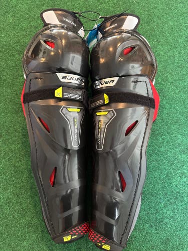 Senior Bauer Vapor Hyperlite Shin Pads 17" (New)