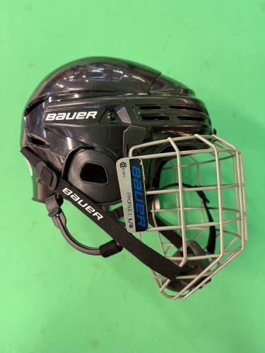 Large Bauer 2100 Helmet (Used)