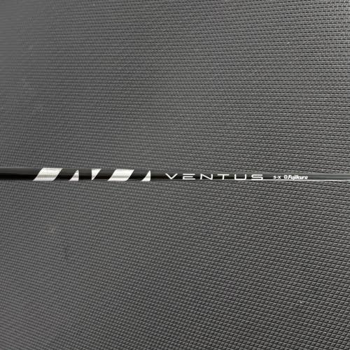 FUJIKURA VENTUS BLACK VELOCORE 5 X-STIFF DRIVER SHAFT + TAYLORMADE TIP (44")