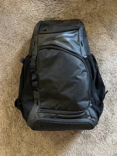 Easton E610CBP Catcher's Backpack