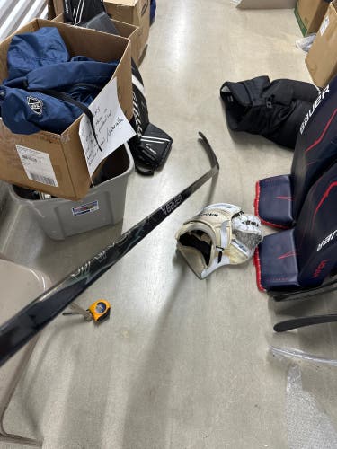 Logan Mailloux Bauer AG5NT Right Handed Hockey Stick P90TM 95 Flex Pro Stock (New)