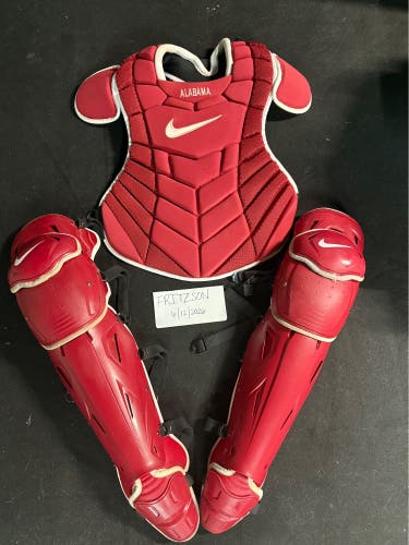 Nike Diamond Elite Catcher's Set Alabama 17” (Used)